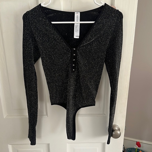 Forever 21 Tops - Forever 21 Black and Silver Long Sleeve Bodysuit